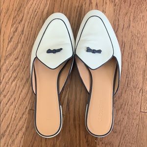 J. Crew White & Navy Piped Leather Mules